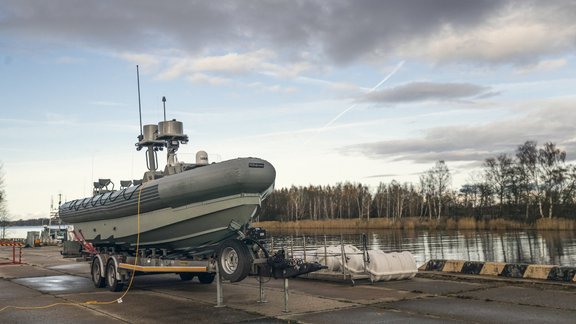 Bruņotie spēki saņem laivas speciālo operāciju veikšanai - 3