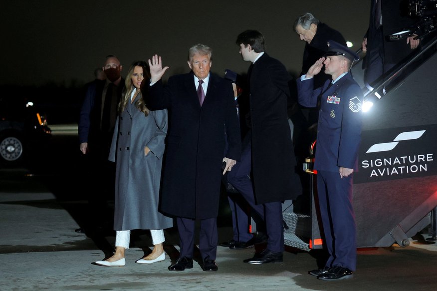 Tramps ieradies Vašingtonā pirms inaugurācijas