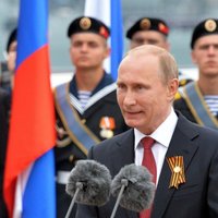 Times: Путин снова в моде после присоединения Крыма