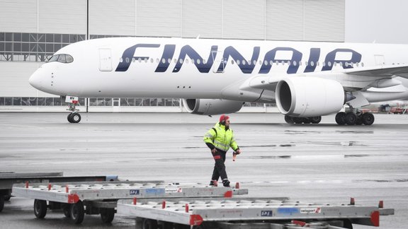 finnair, helsinki airport