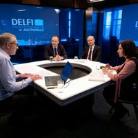 'Delfi TV ar Jāni Domburu': Šuplinska un IZM amatpersonas atbild par ārkārtējās situācijas risinājumiem izglītībā