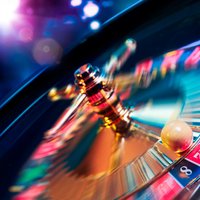 Saeimas komisija nobalso par liegumu uzturlīdzekļu parādniekiem spēlēt azartspēles