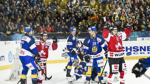 Matt Ellison scores HC Davos Spengler Cup