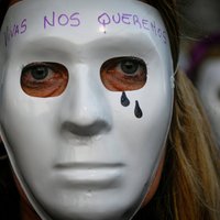 Argentīnā šogad ievērojami pieaudzis noslepkavotu sieviešu skaits, ziņo organizācija