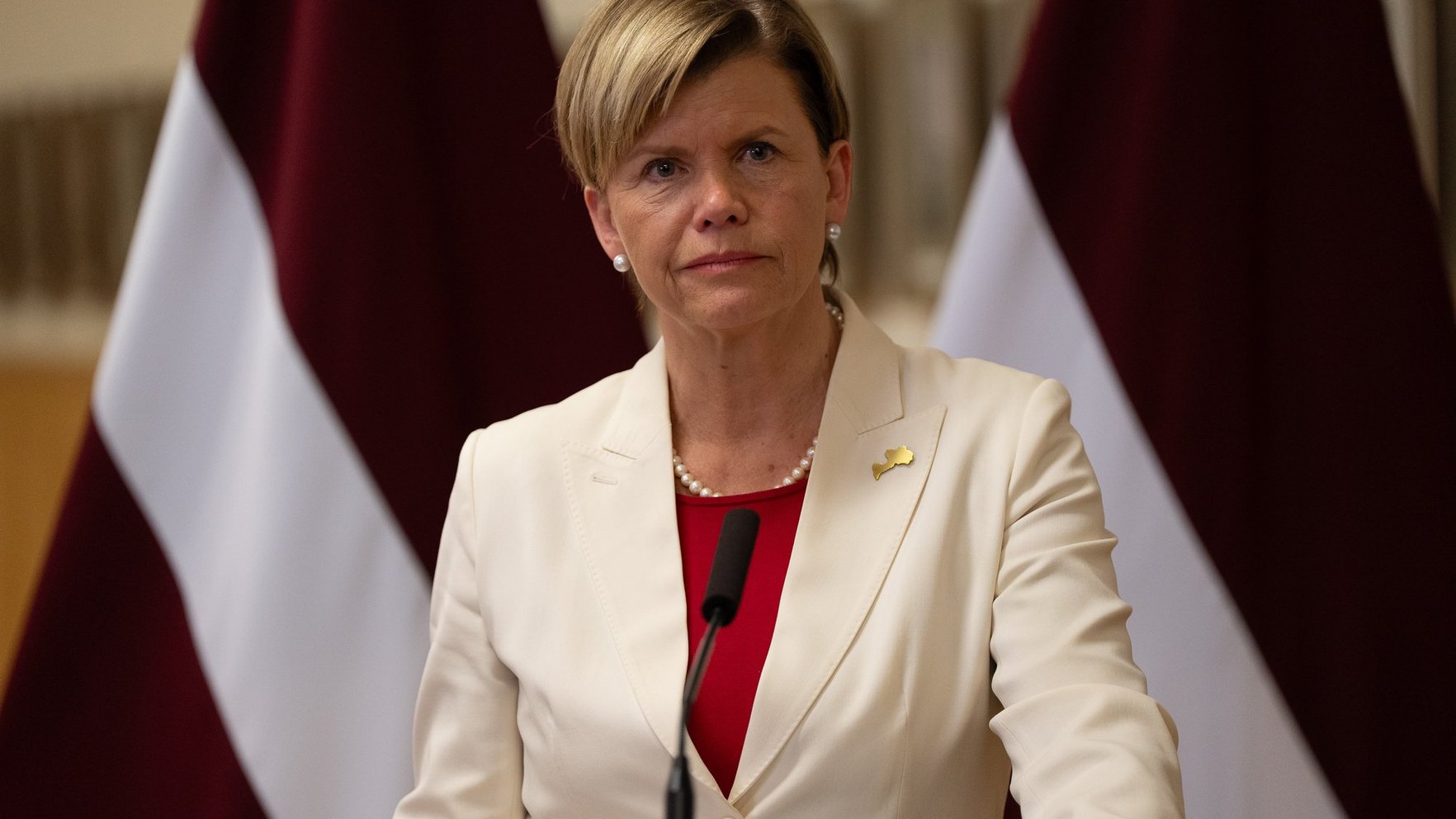 Latvijai nevēlamo personu sarakstā iekļauj trīs ar Krievijas pārstāvniecību Venēcijas biennālē saistītas personas