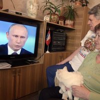 Ukrainā aizliegti 14 Krievijas televīzijas kanāli