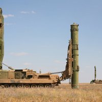 Krievija draudīgās raķešu sistēmas 'S-300' Irānai piegādās vēl šogad