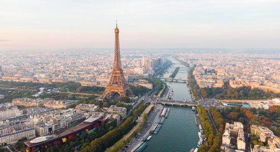 "Если не Париж, то кто?" Определены самые популярные туристические направления 2023 года