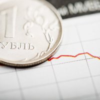 Рубль падает: биржевой курс евро уже выше 81 рубля