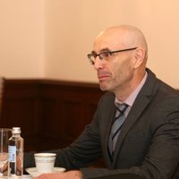 PVO pārstāvis Latvijā: Omikrona ietekmi grūti prognozēt, bet var sagaidīt slimnīcu pārslodzi