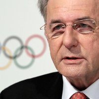 Roge: 'Antigeju' likums nedrīkst ietekmēt Soču olimpiskās spēles