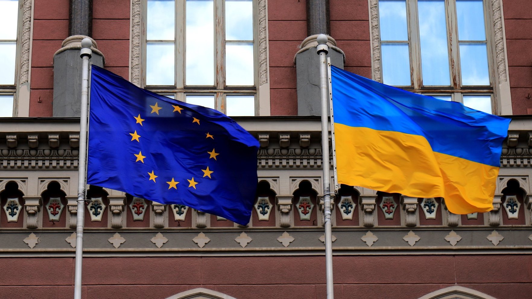 ES paplašināšanās komisāre nosauc datumu Ukrainas 