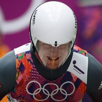 Rubenis Sočos iekļūst desmitniekā; Loham otrais olimpiskais zelts
