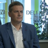 ВИДЕО. Интервью на Delfi TV: Янис Домбурс vs Мартиньш Бондарс