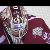Video: Sedlāčeka 'seivs' spēlē ar 'Vitjazj' - nedēļas skaistākais KHL