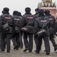 Latvija piešķīrusi politisko patvērumu Krievijas žurnālistam Švarjovam