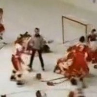 Video: PSRS un Kanādas hokeja junioru kautiņam jeb 'Gadsimta klopei' 30 gadi