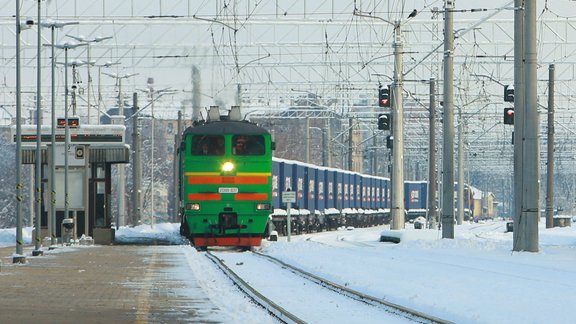 No Ķīnas uz Rīgu atbraucis pirmais testa konteinervilciens - 2