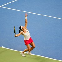 Sevastova pēc neveiksmīga sākuma sasniedz Madrides WTA 'Premier' otro kārtu