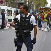 Правозащитники: Франция злоупотребляет чрезвычайным положением