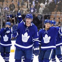 Bijušais Latvijas hokejists Koreškovs kļuvis par 'Maple Leafs' skautu