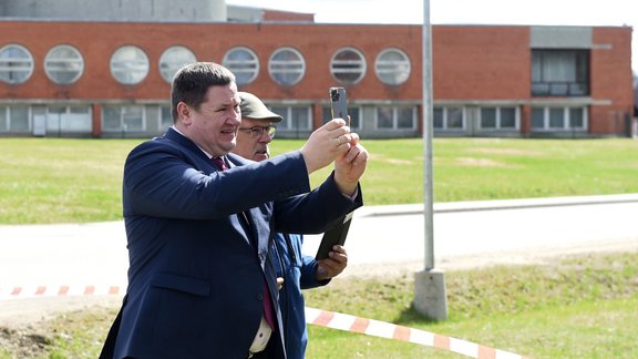 Novados turpina vēlēt jaunus mērus (plkst. 16.40)