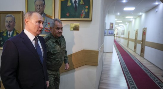 Putins plāno atstādināt aizsardzības ministru Šoigu