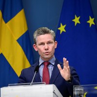 Zviedrija trīs gadu laikā plāno Ukrainai piešķirt 6,5 miljardu eiro palīdzību