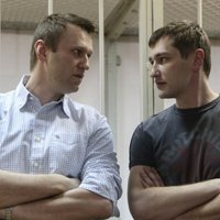 Младший брат Навального вышел на свободу после трех лет в колонии