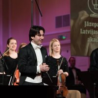JVLMA simfoniskā orķestra sezonas noslēguma koncerti skanēs Aucē un Rīgā