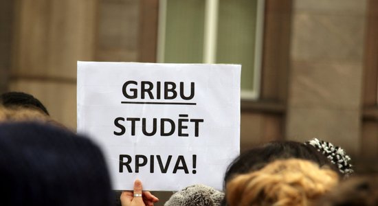 Daļa bijušo RPIVA studentu LU jūtas 'kā izmesti no laivas'