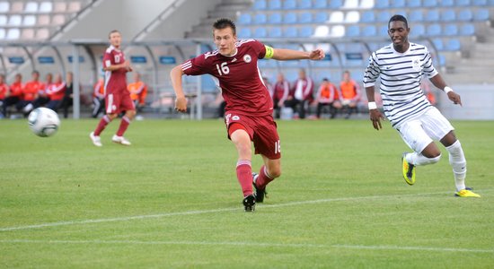 Дисквалифицированный защитник сборной Латвии успел сыграть на Украине в двух матчах