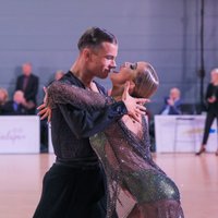 Latvijas sporta deju pāris Eiropas kausā paliek uzreiz aiz pusfināla Latīņamerikas dejās