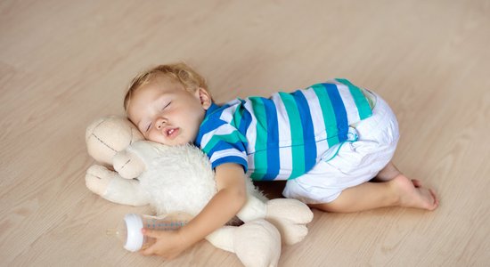 Diānas Zandes ieteikumi, kas mazulim palīdzēs labāk iemigt