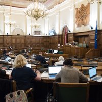 Saeima ķeras pie punkta pielikšanas novadu reformai