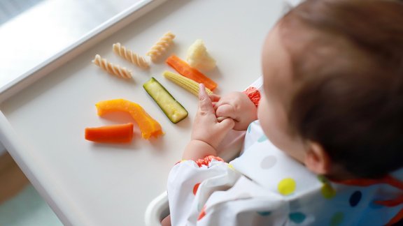 Kāpēc ārsti uzstājīgi iesaka mazuļiem dot D vitamīnu