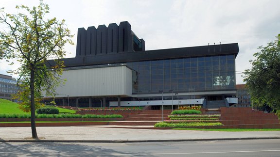 lithuanian national opera and ballet theatre