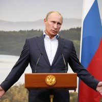 Putins: Snoudens Krieviju atstās, tiklīdz to varēs