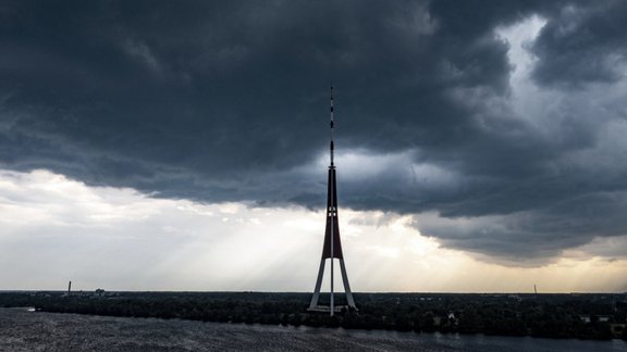 televīzijas tornis, zaķusala, mākoņi, mākoņains, debesis, negaiss