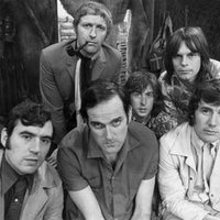 Tribekas filmu festivālā svinēs 'Monty Python' filmas 40. gadadienu