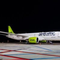 Из-за забастовки грузчиков и в субботу отменены рейсы airBaltic между Ригой и Брюсселем