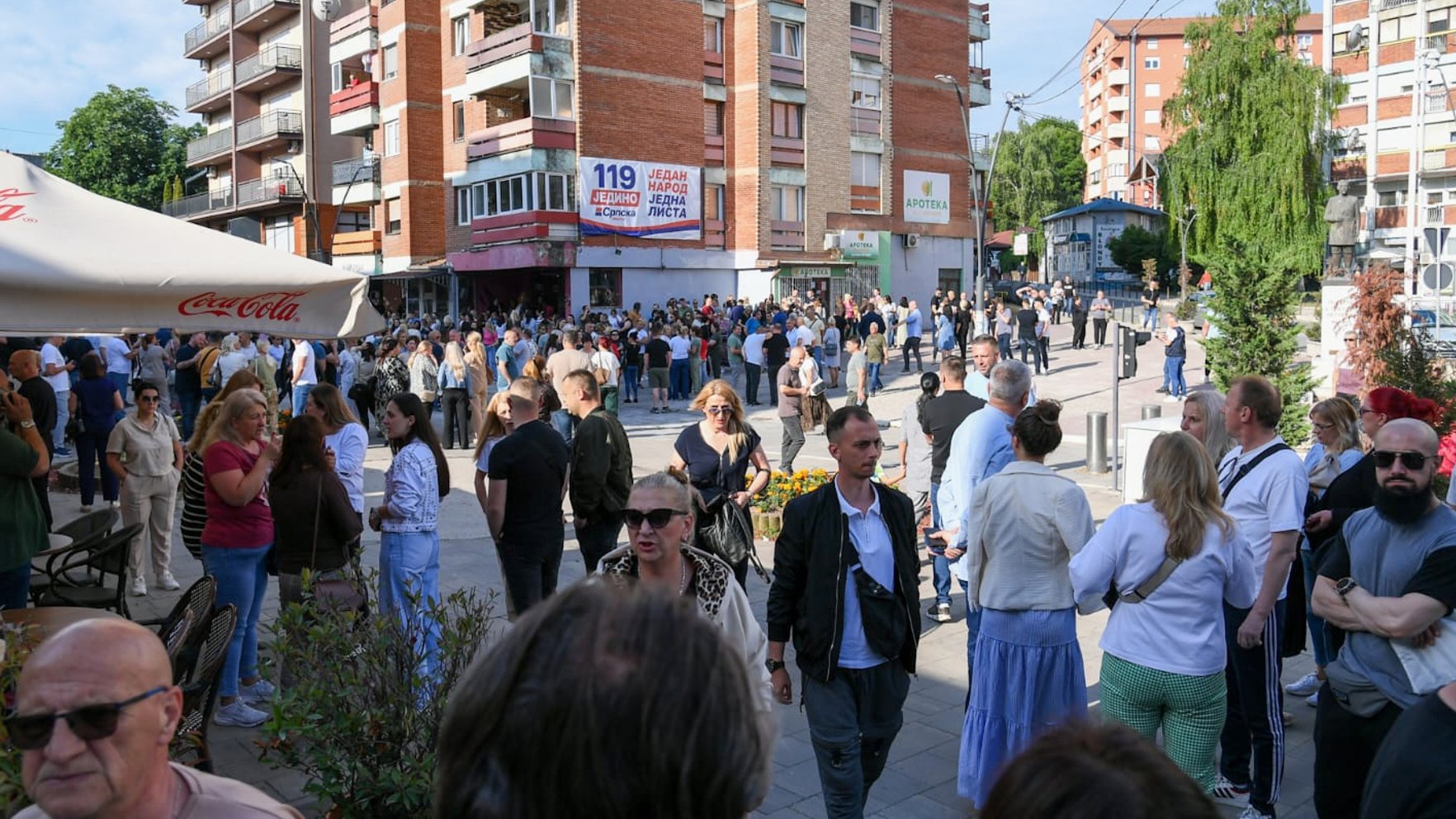 Kosovas pirmstermiņa vēlēšanās vadībā premjera partija, liec