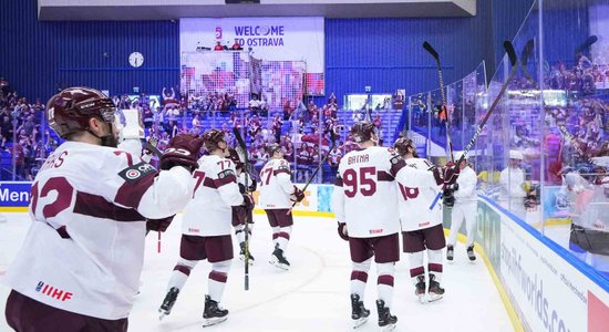 Noskaties! Latvijas hokejisti izcīna 10. uzvaru 11 pasaules čempionāta spēlēs