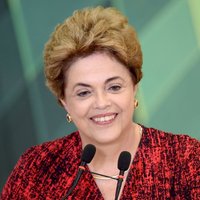 Решение об импичменте президенту Бразилии Русеф отменено