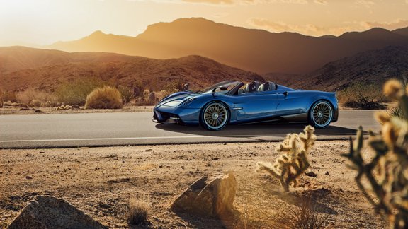 Pagani Huayra Roadster