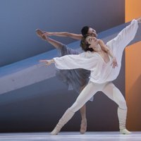 Rīgas Baleta skolas vadītāja: Attālināti baleta apmācībā profesionāli un pareizi trenēties ilgtermiņā ir tuvu neiespējami