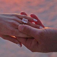 Дженнифер Лопес получила на помолвку кольцо за 4,5 миллиона долларов