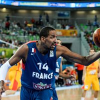 NBA klubs 'Pelicans' neļauj Francijas izlases centram spēlēt 'Eurobasket 2015'