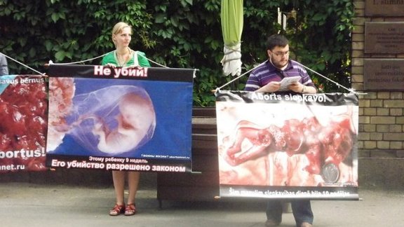 akcija pret abortiem