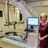 С 2016 года маленьких латвийцев будут лечить с помощью уникального робота